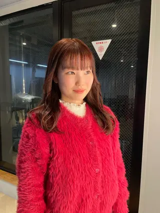 セミロング yuri/オリーブ/ 暖色カラー/レイヤーのヘアスタイル