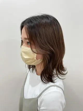 ミディアム akane .のヘアスタイル