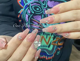 ネイル One Plus Nail Salonのネイルデザイン
