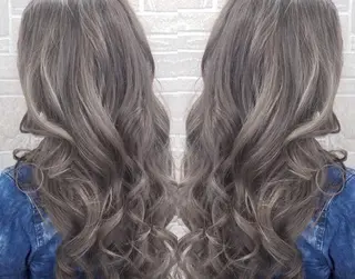 ロング カラー パーマ ヘアアレンジ Device ディバイスのヘアスタイル