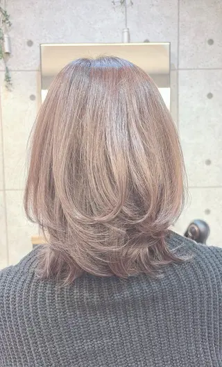 ミディアム mio .mu-se 藤ヶ丘のヘアスタイル