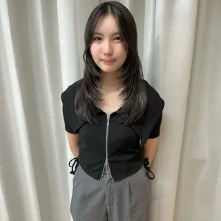 セミロング はちすか るかのヘアスタイル