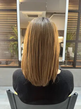 ミディアム 縮毛矯正/髪質改善/ ハイトーン/Makoのヘアスタイル