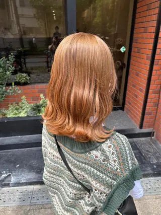 カラー KOKORO 中村 朱里のヘアスタイル