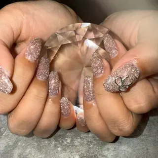 ネイル PecheBloom パラジェルフィルインのネイルデザイン