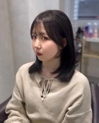 セミロング カラー suzuka/透明感 カラー 美髪縮毛矯正のヘアスタイル