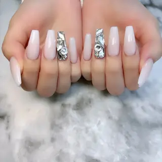 ネイル salon de belnetta所属・kayo 💅のネイルデザイン