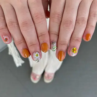 ネイル twoo______ miyuのネイルデザイン