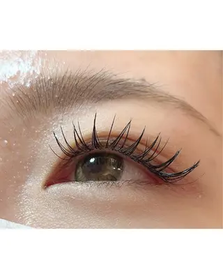 マツエク・マツパ étora新宿 まつげ/眉毛のマツエク・マツパデザイン