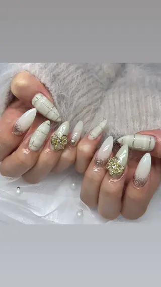 ミディアム WOLTOKYO渋谷 Anzuのネイルデザイン