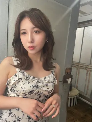 ミディアム 艶レイヤー🍊 加藤隆也のヘアスタイル