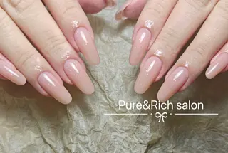 ネイル Pure&Rich Nailのネイルデザイン