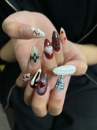 ネイル Maya 📍niconailのネイルデザイン