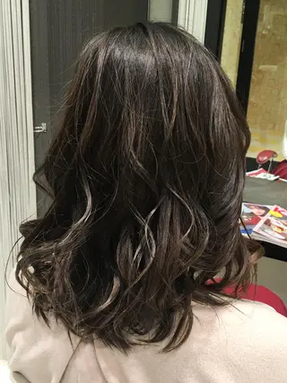 ミディアム カラー メンズカット/波打ち /ツイスパ/平川智里のヘアスタイル
