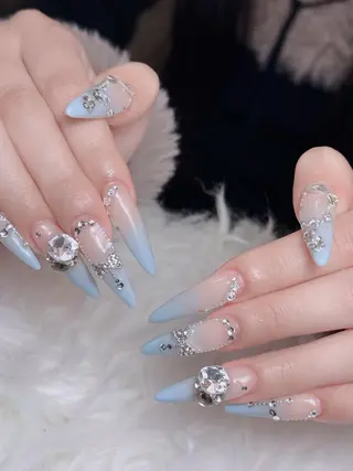 ネイル Lumi Nail 新大久保3‘のネイルデザイン