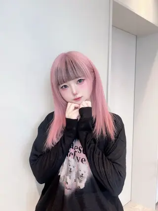 ロング カラー ハイトーン/ピンク カラー/めい🎀のヘアスタイル