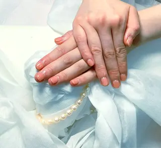 ネイル pink ladyサロン所属・べ にのネイルデザイン