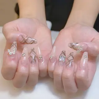 ネイル ゴテゴテ ネイルのネイルデザイン