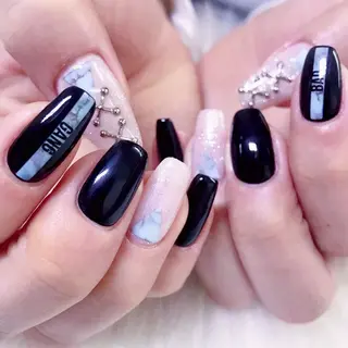 ネイル NOIROUGE所属・NOI ROUGEのネイルデザイン