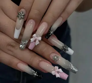 ネイル Miya🎀 nailのネイルデザイン