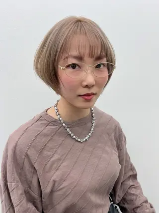 ショート ハイトーン /愛子のヘアスタイル