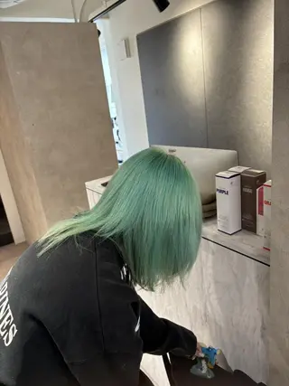 セミロング カラー Selene hair OSAKAのヘアスタイル