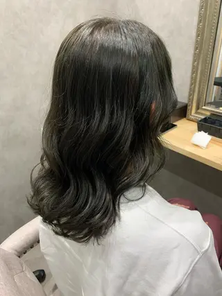 ミディアム カラー ゆきな 育休中のヘアスタイル