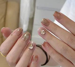 ネイル 💅E•U•B NAIL🌹所属・横浜市中区曙町 ネイルE·U·Bのネイルデザイン
