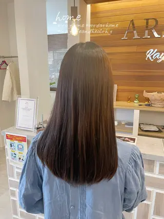 ロング no4ナチュラル戸祭所属・山越 美裕樹のヘアスタイル