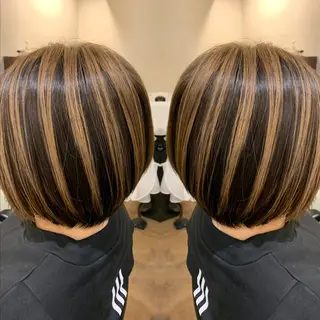 ショート カラー 伊藤 裕貴のヘアスタイル