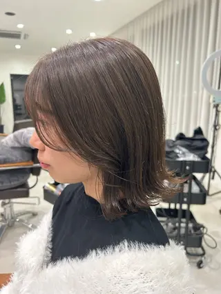 ミディアム .HARRISS所属・中司 愛理のヘアスタイル