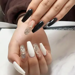 ネイル DEMAIN- 🌹のネイルデザイン