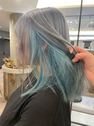 セミロング ♡似合わせハイトーン ♡maiのヘアスタイル