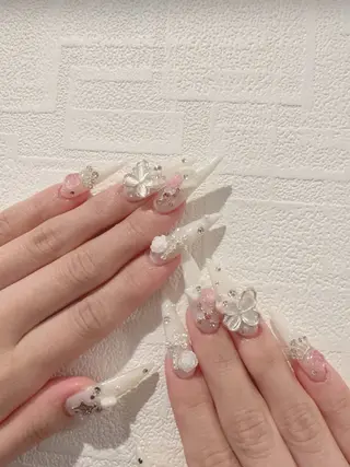 ネイル D-BEAUTY Nailsalonのネイルデザイン