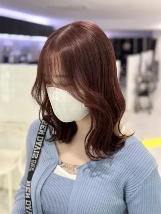 カラー トレンド暖色ヘア🍒 miu🍒のヘアスタイル