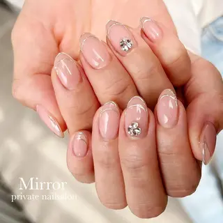 ネイル nailsalon Mirrorのネイルデザイン