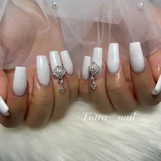 ネイル Tiara👑 Kaedeのネイルデザイン
