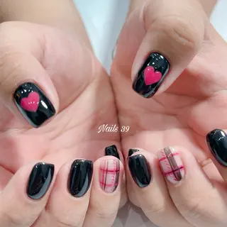 ネイル Nails 39のネイルデザイン