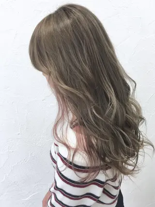 ロング ヘアアレンジ 大人垢抜け ダブルカラー【上野】のヘアスタイル