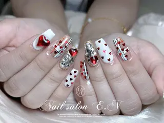 ネイル E.N🦋 長さ出し/持ち込みのネイルデザイン