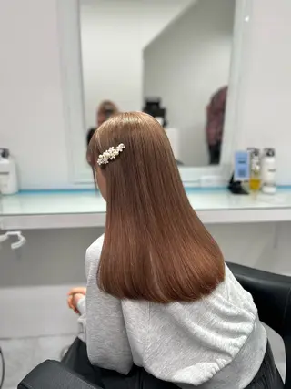 セミロング カラー ❄最強かわいいカラー ❄️MINA❄️のヘアスタイル
