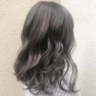 ミディアム 🫧FERIA北千里 🫧のヘアスタイル