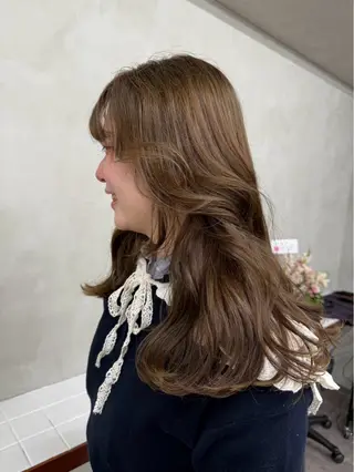 ロング カラー nico TOKYO所属・ニュアンス/ センターパート/イノのヘアスタイル