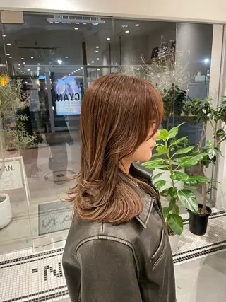 ミディアム カラー 大石 陽菜のヘアスタイル