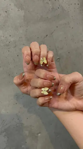 ネイル IROHA Nail 矢掛萌子のネイルデザイン