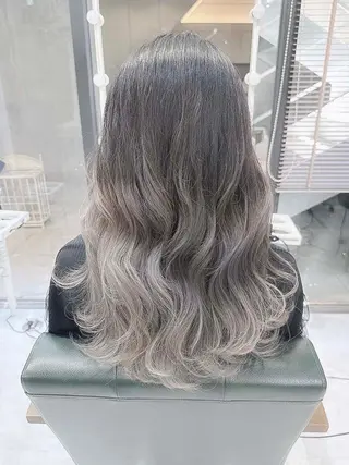 ロング カラー 𝐑𝐈𝐍𝐊𝐀 🐣🩷のヘアスタイル