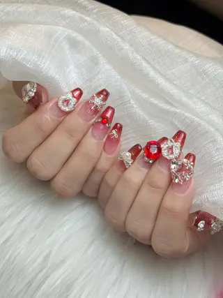 ネイル NIE MoMoのネイルデザイン