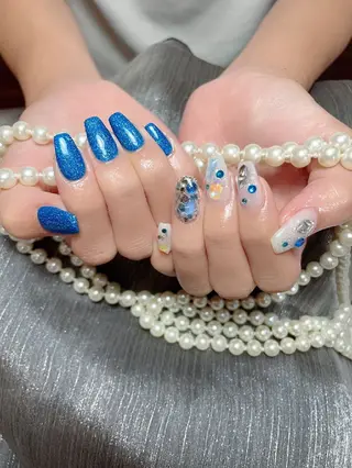 ネイル ENsalon AKIRAのネイルデザイン