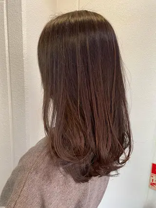 セミロング カラー 透明感カラー💎 AYAのヘアスタイル