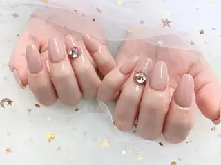 ネイル MiKi Nai池袋 長さだし得意のネイルデザイン